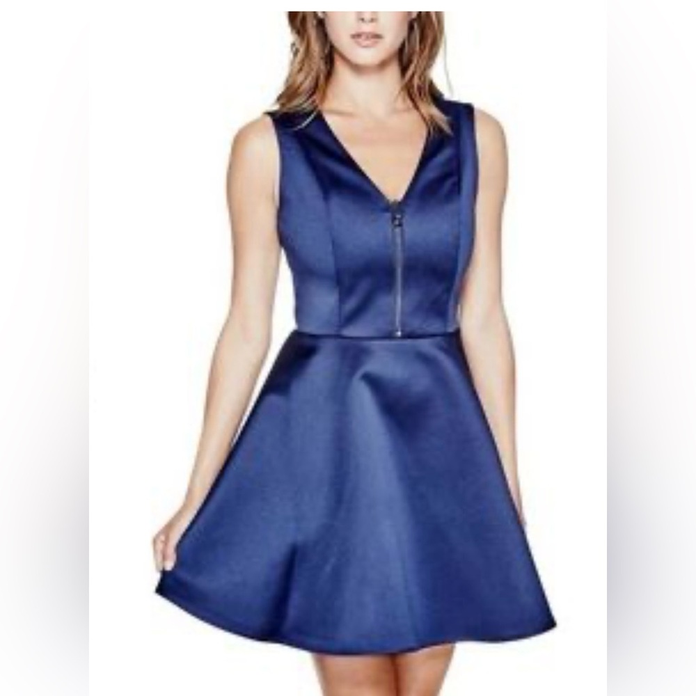 Guess New with tag agrafia  dress in Hawaiian blue